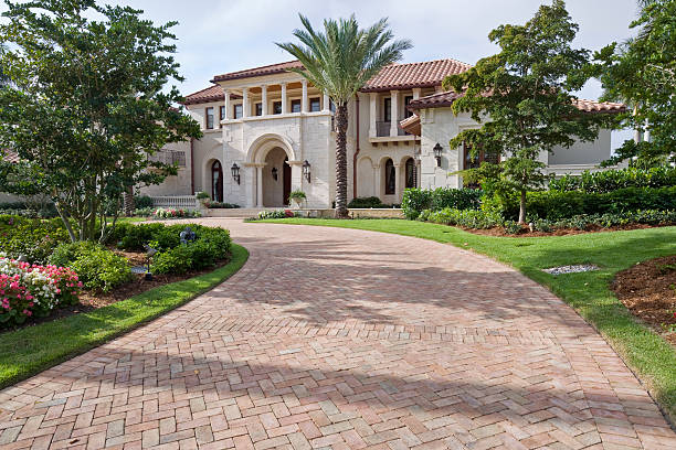 Professional Driveway Pavers in Crystal Lake, IL